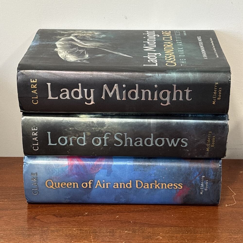 Cassandra Claire - The Dark Artifices Set 1-3 Trilogy First Edition 2016 Stamp